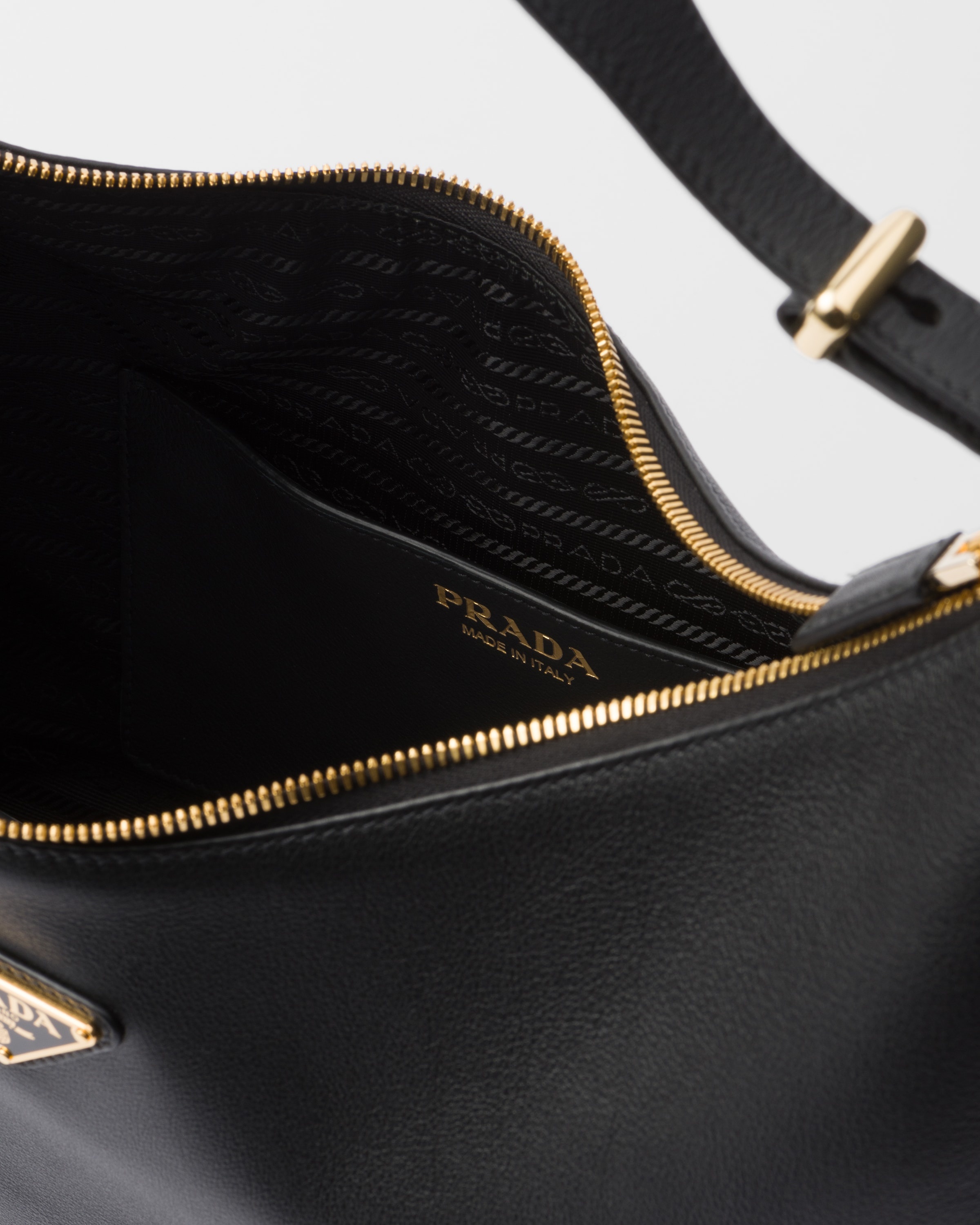 Prada Arqué large leather shoulder bag - 5