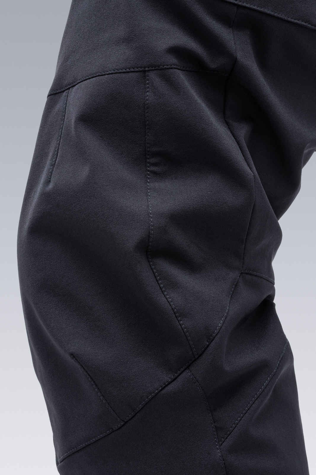 P10A-DS schoeller® Dryskin™ Articulated Cargo Pant Black - 23