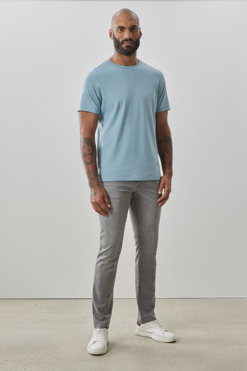 ROBERT BARAKETT The Barakett Tee outlook