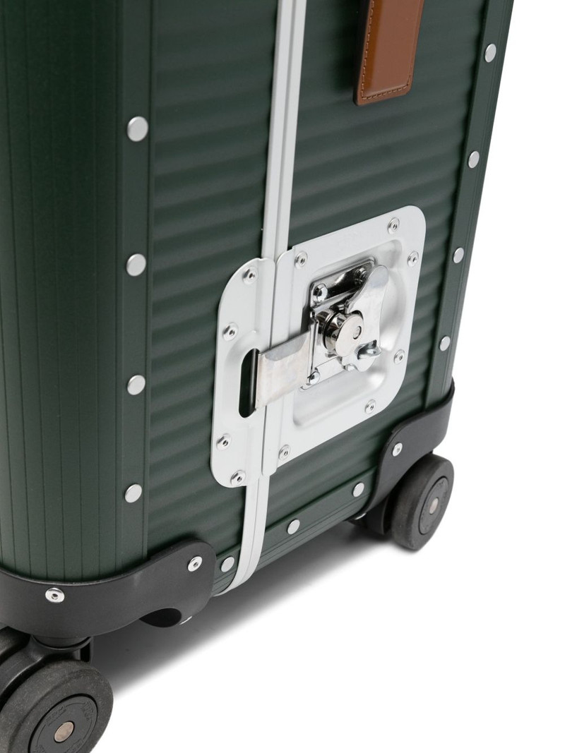 stud-details four-wheel trolley 3