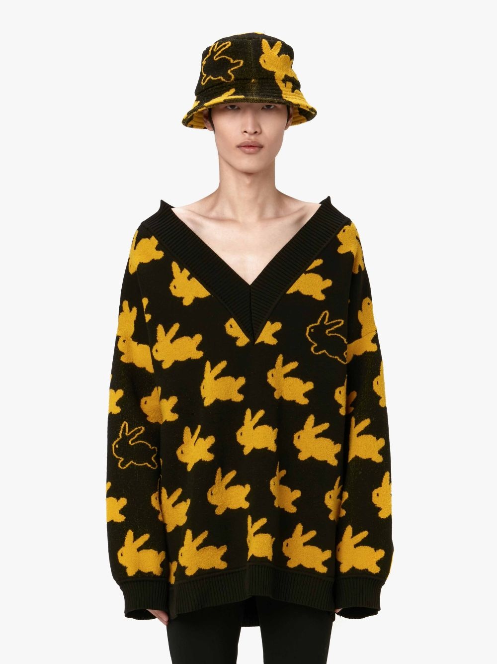 BUNNY V NECK JUMPER - 2