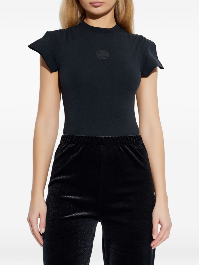 appliqué body 3
