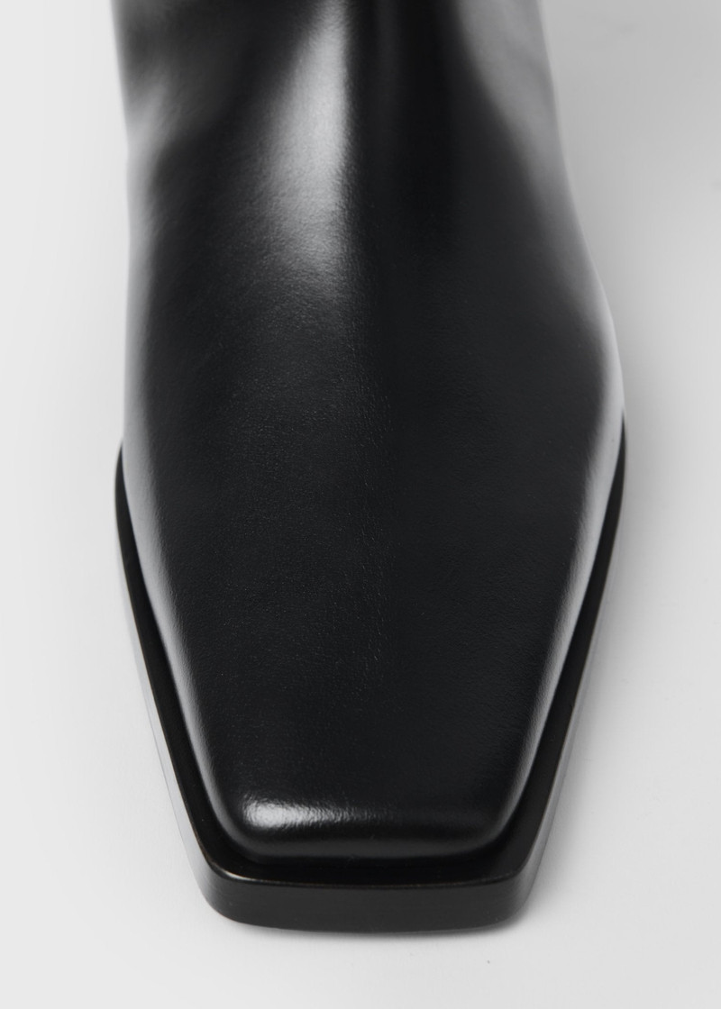 The Riding Boot black 5