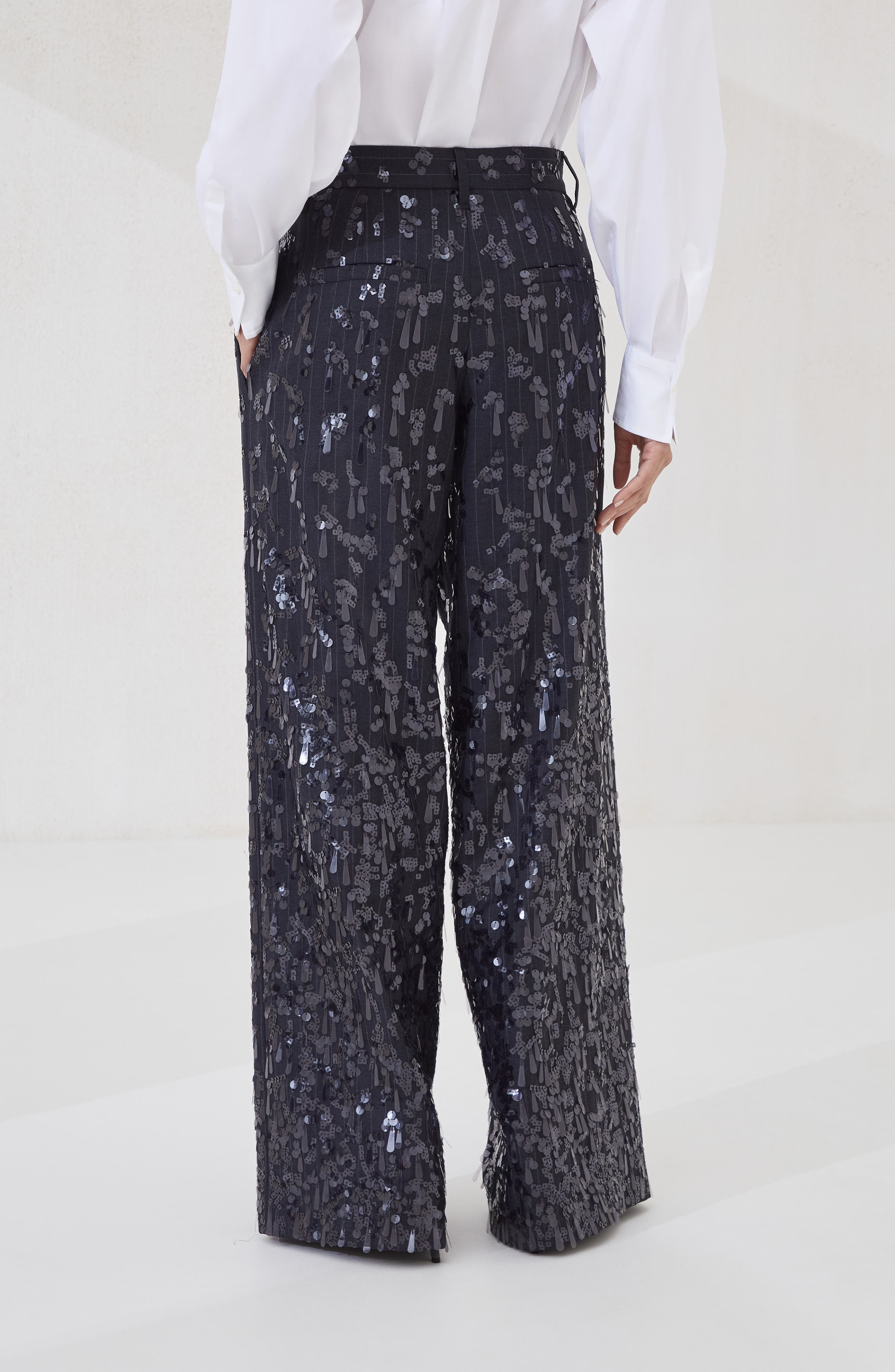 Brunello Cucinelli Loose trousers with swing drops embroidery in Lignite Grey at Nordstrom - 3
