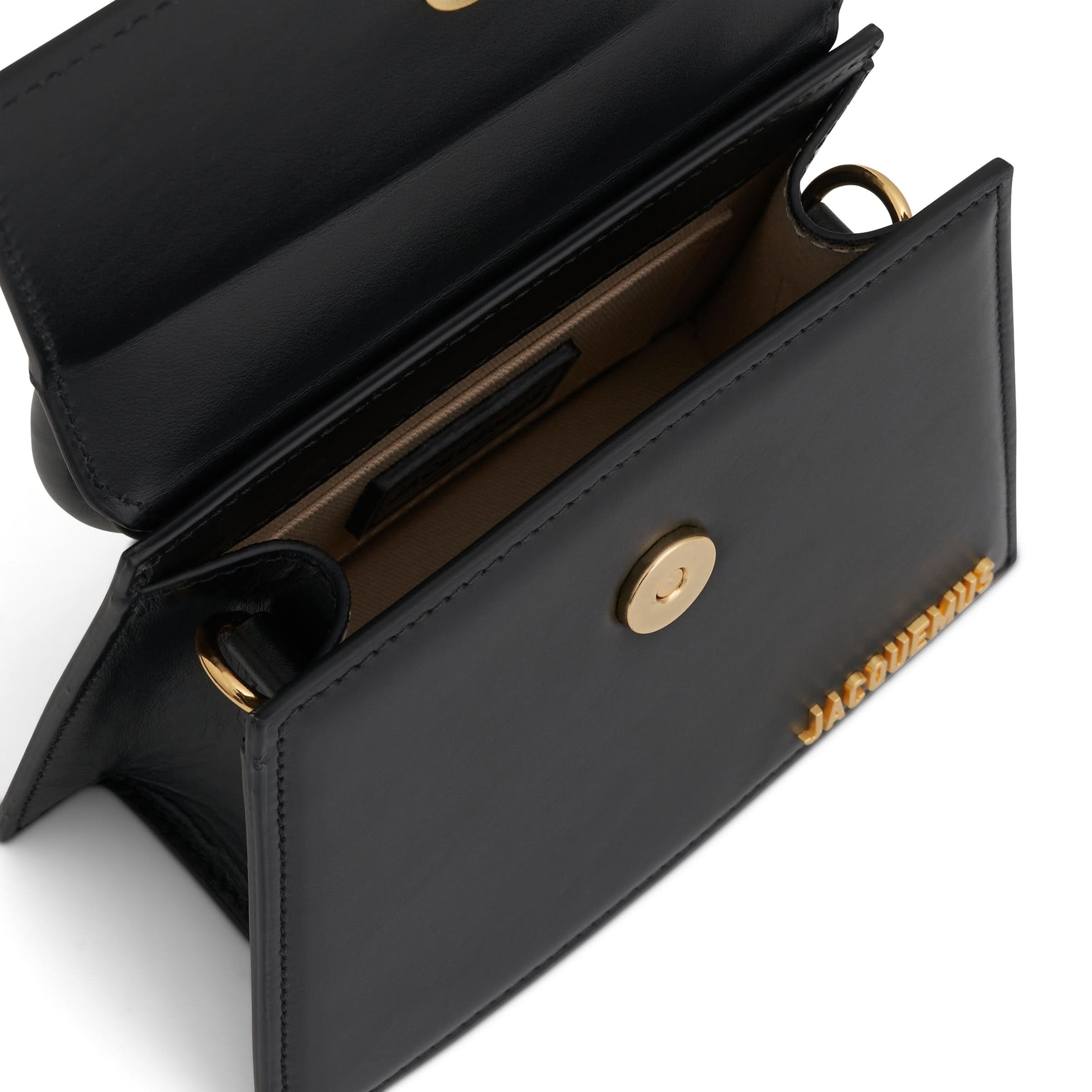 Le Chiquito Moyen Leather Bag in Black - 4