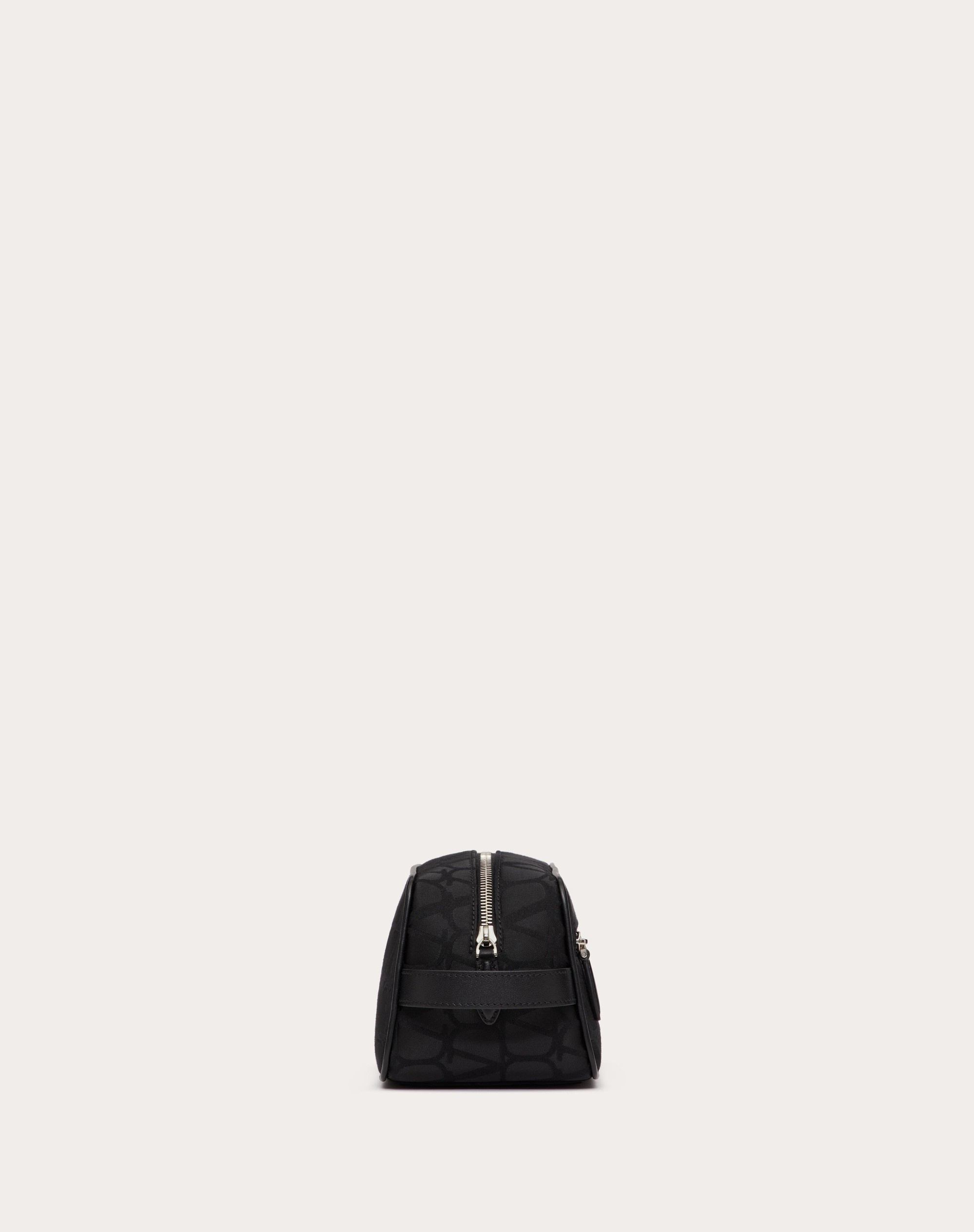 TOILE ICONOGRAPHE WASHBAG IN TECHNICAL FABRIC WITH LEATHER DETAILS - 4