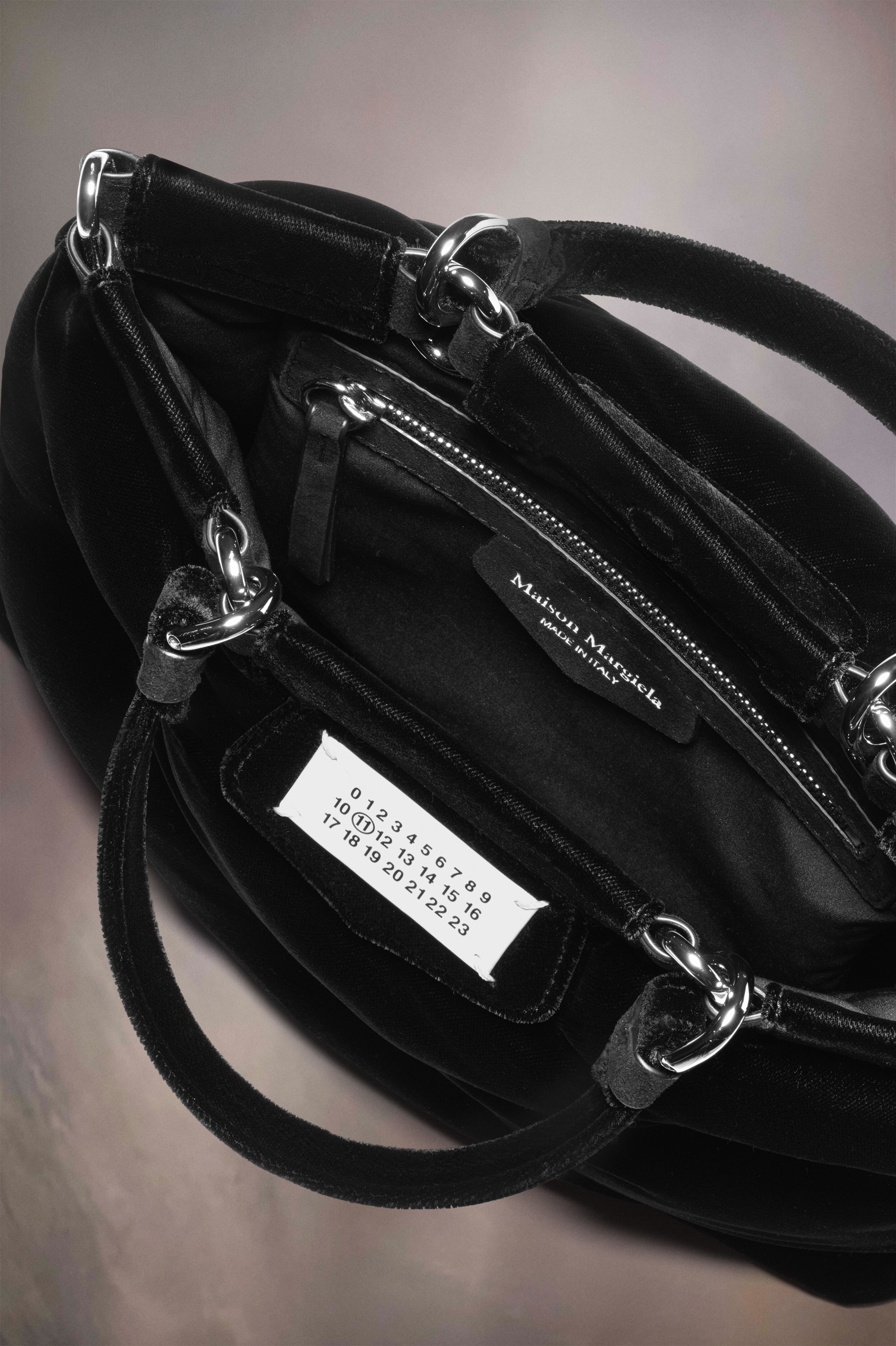Maison Margiela Glam Slam shopping small Velvet | REVERSIBLE