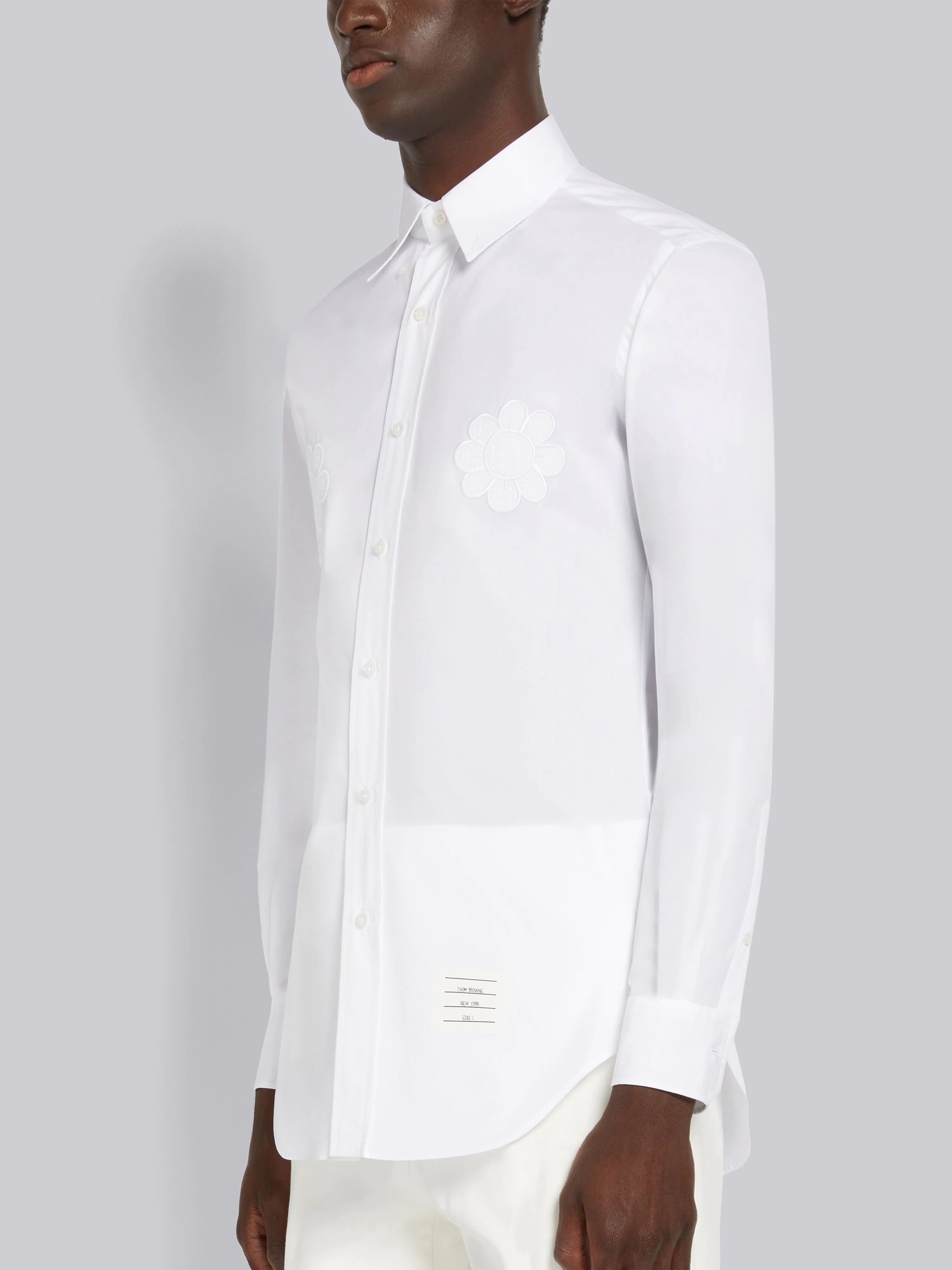 White Satin Stitch Floral Applique Classic Fit Shirt - 2