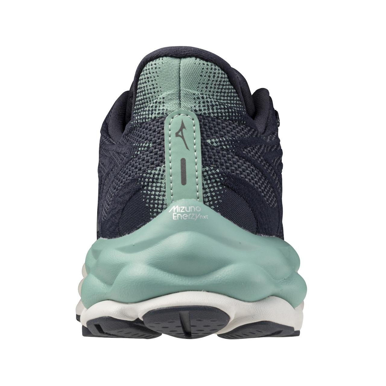 Women's Wave Sky 8 Running Shoe - 5