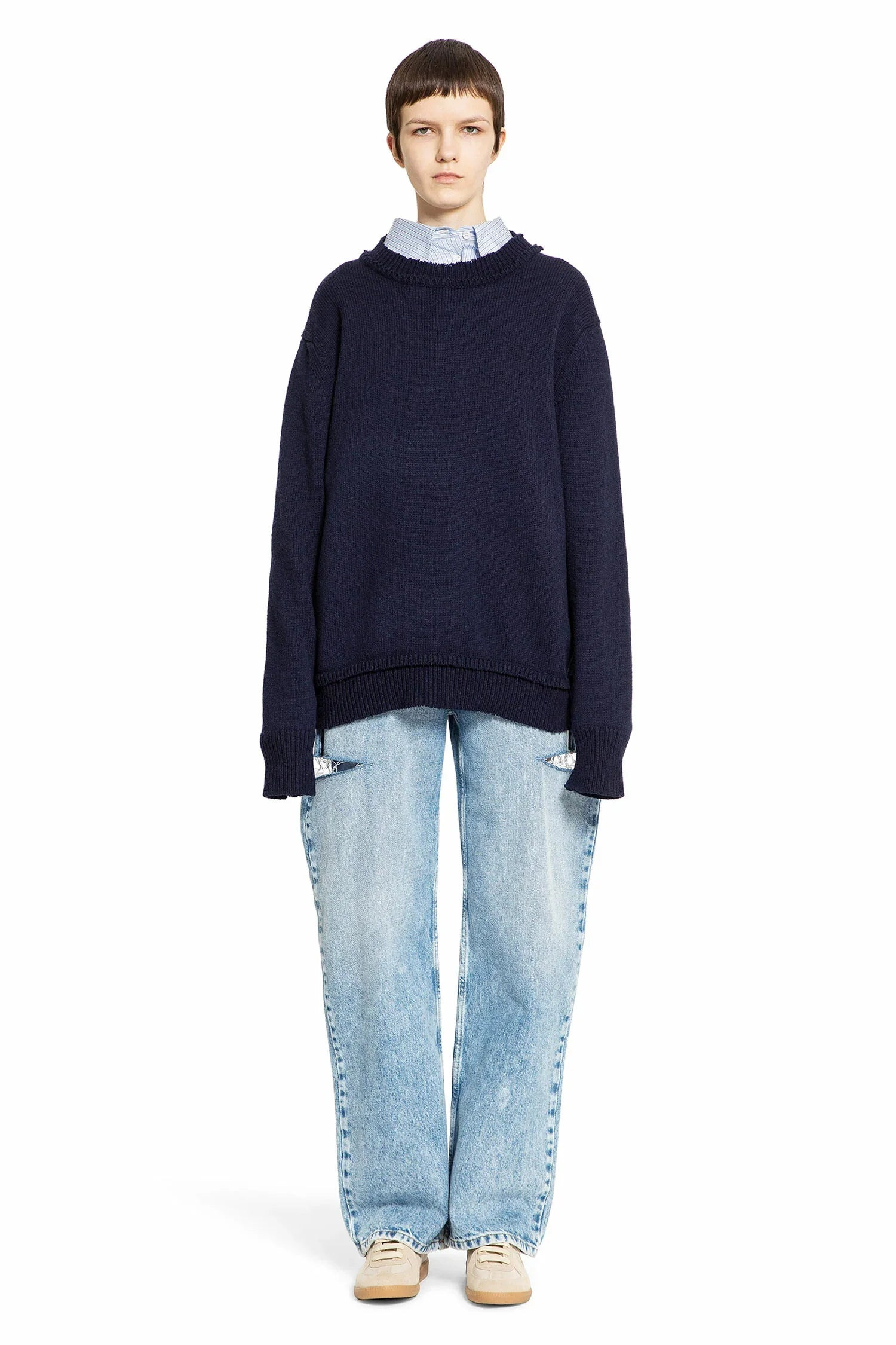 Denim-Jeans-With-Slash-Details - 4