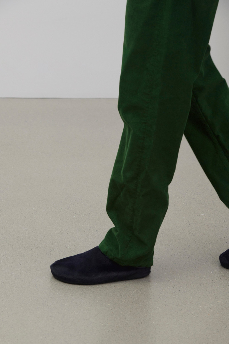 Hugo Slide in Pony 4