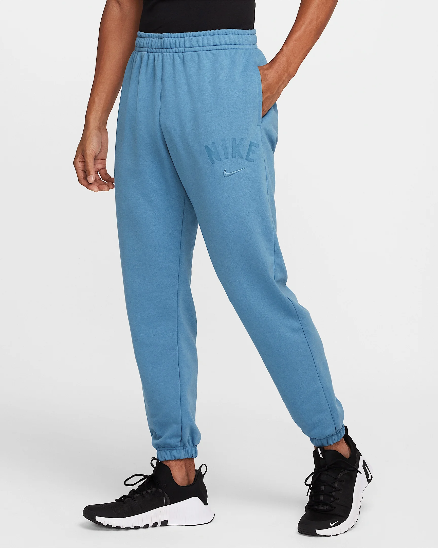 Nike Swoosh Men's Dri-FIT Fleece Fitness Joggers - 1
