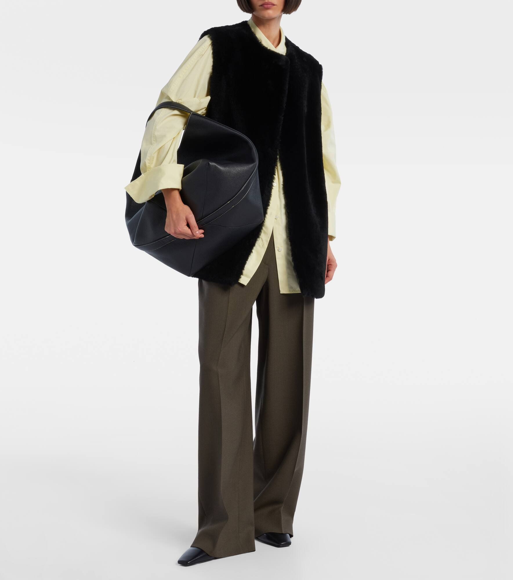 Belted leather tote bag - 5