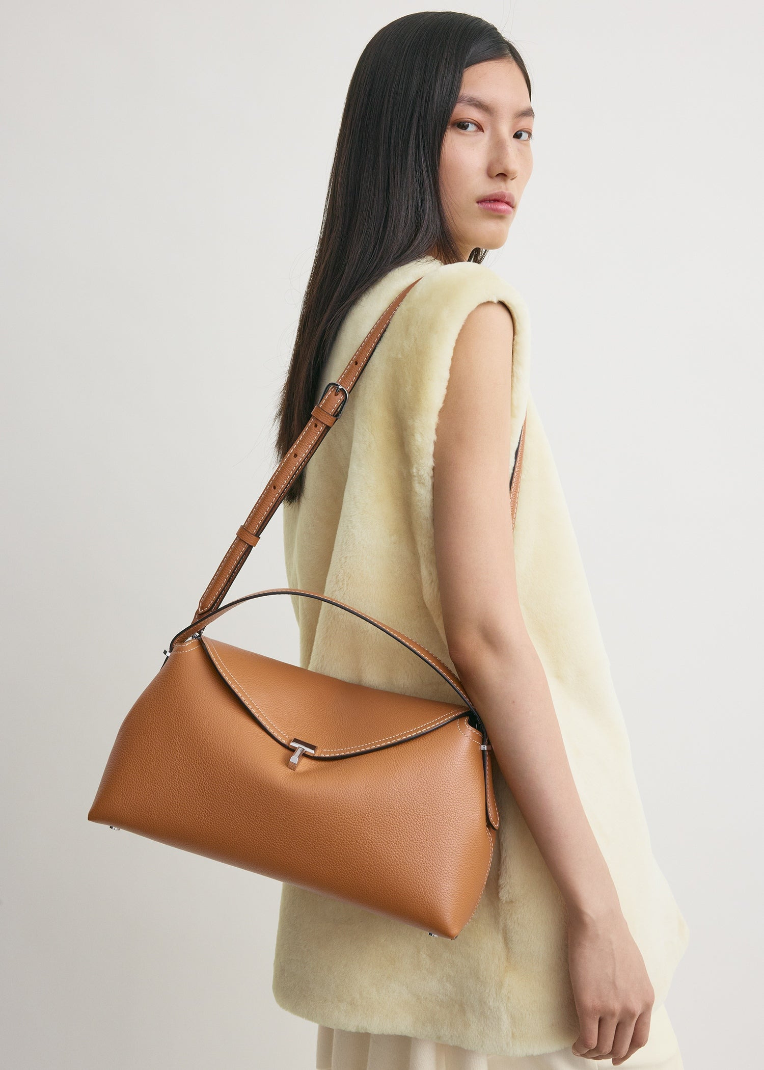 T-Lock leather top handle camel - 3