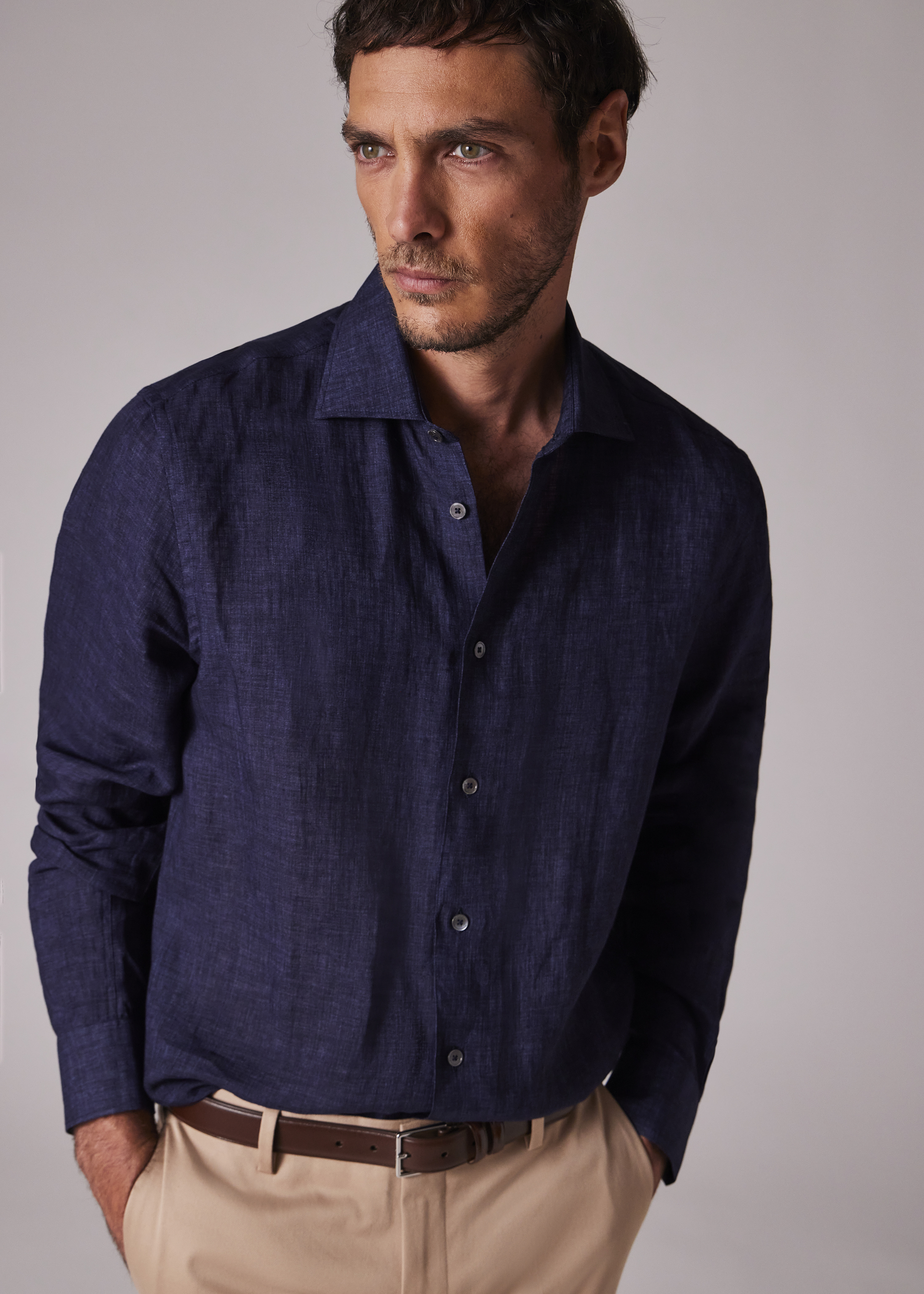 Slim-Fit Navy Linen Shirt - 4