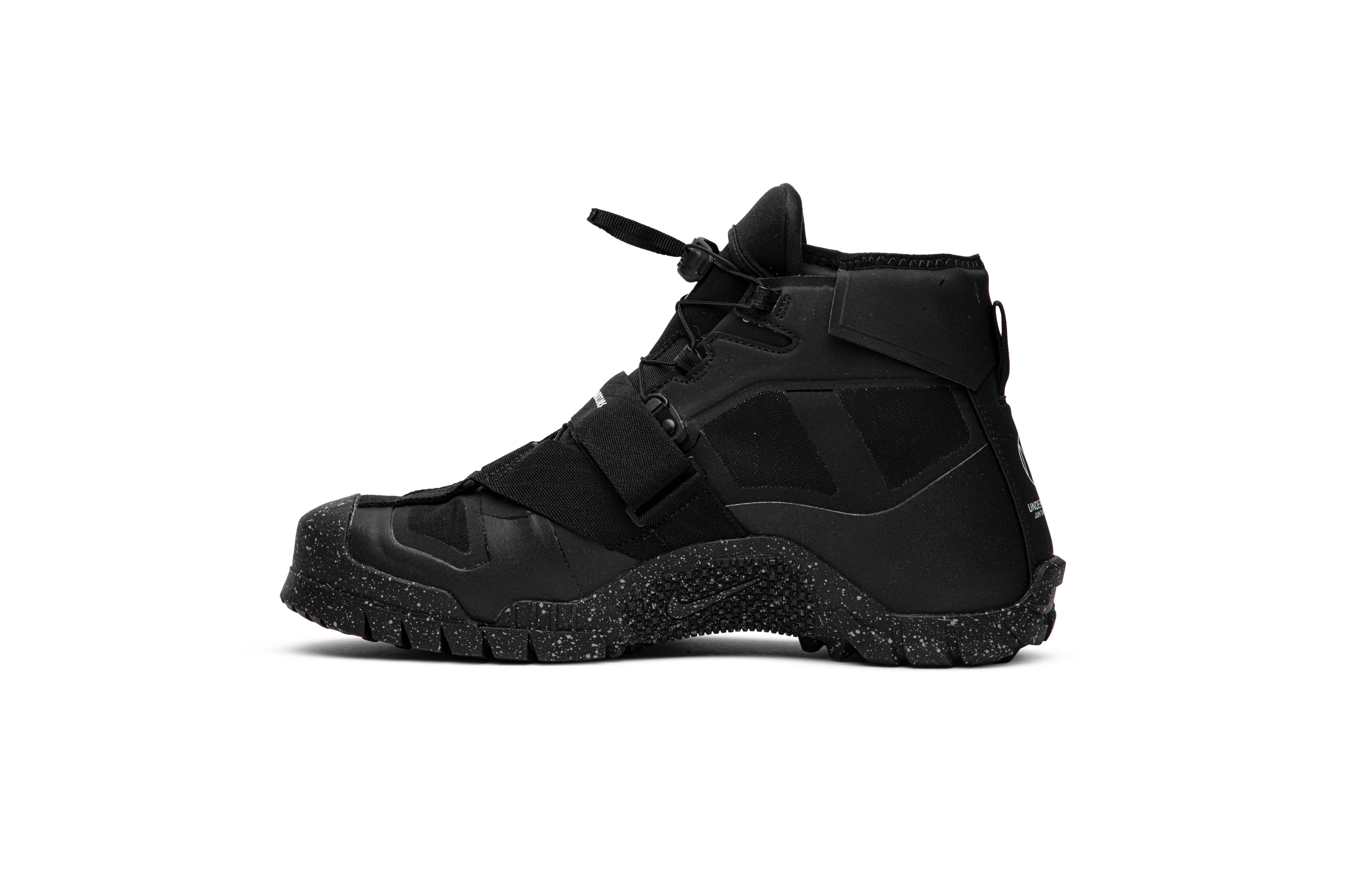 Undercover x SFB Mountain 'Black' - 3