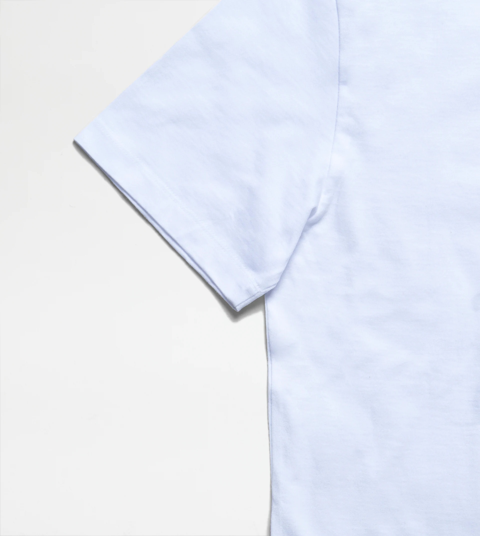 T-SHIRT MADE BY HUMANS - WHITE - 3