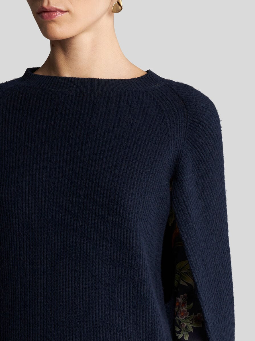 WOOL AND CASHMERE CAPE TOP - 2