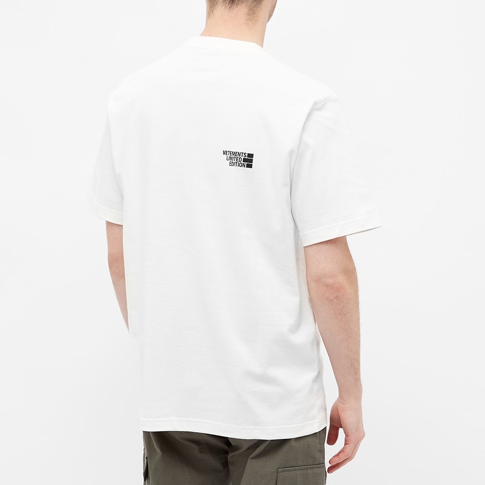 VETEMENTS Logo Limited Edition Tee - 4