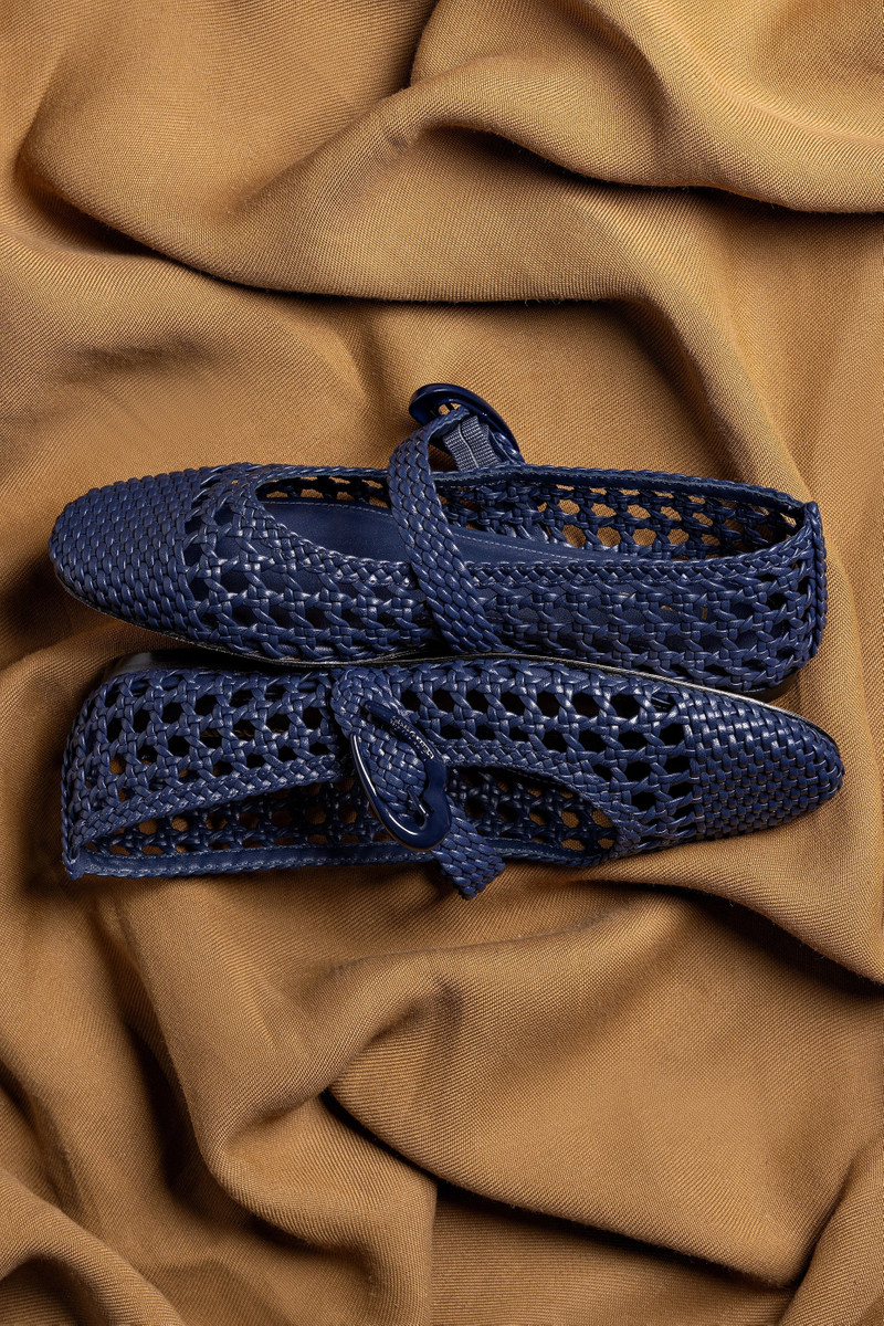 Larroudé Verona Macrame Ballet Flat In Navy Leather outlook