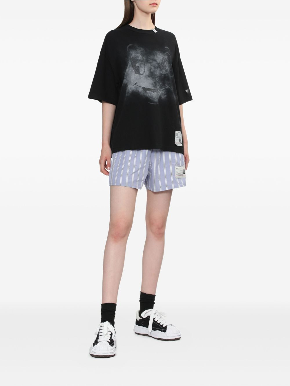 graphic-print T-shirt - 2