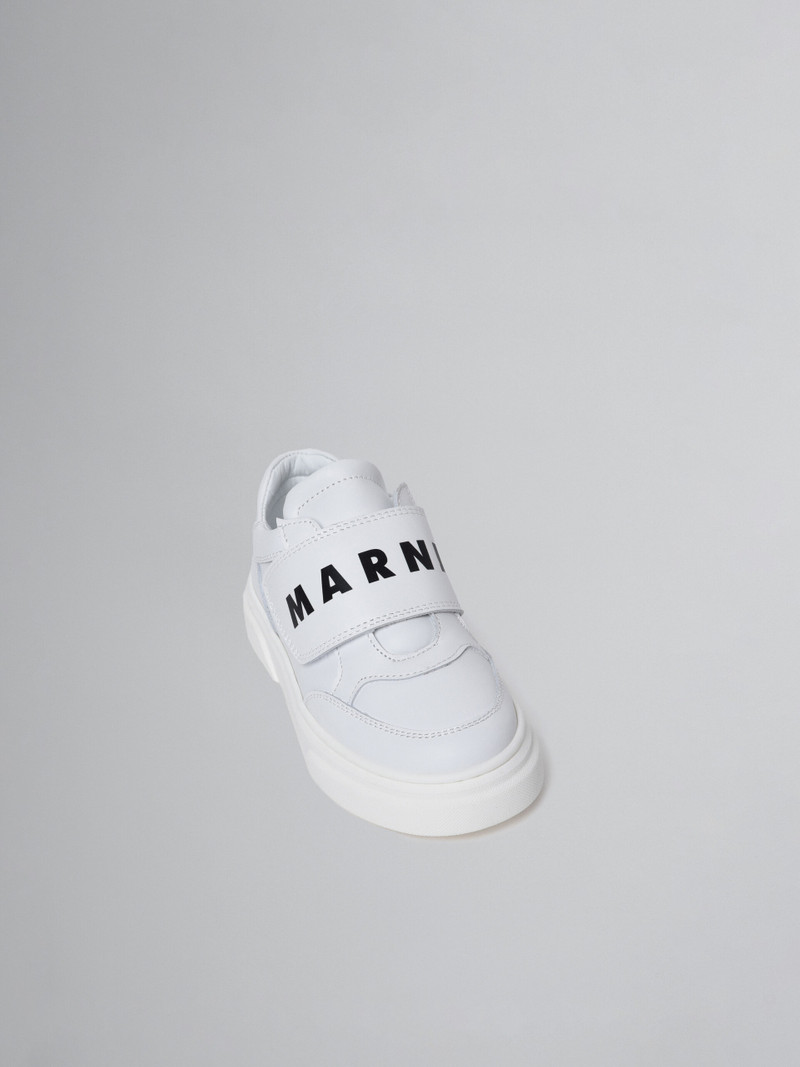 LEATHER LOW-TOP SNEAKER 4