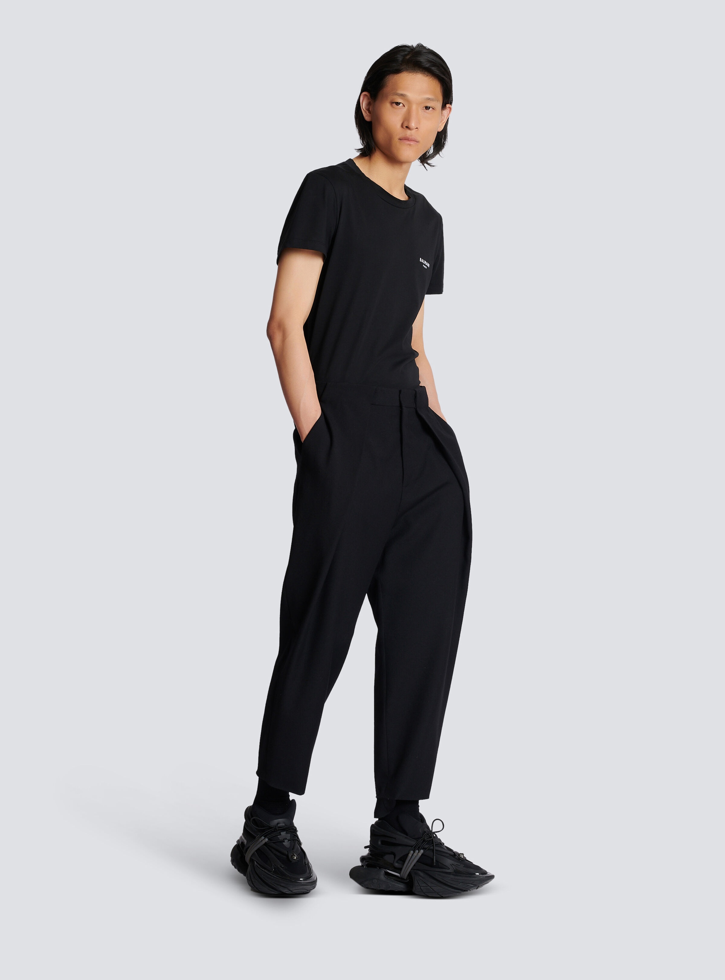 Wool trousers with pleated hem - 3