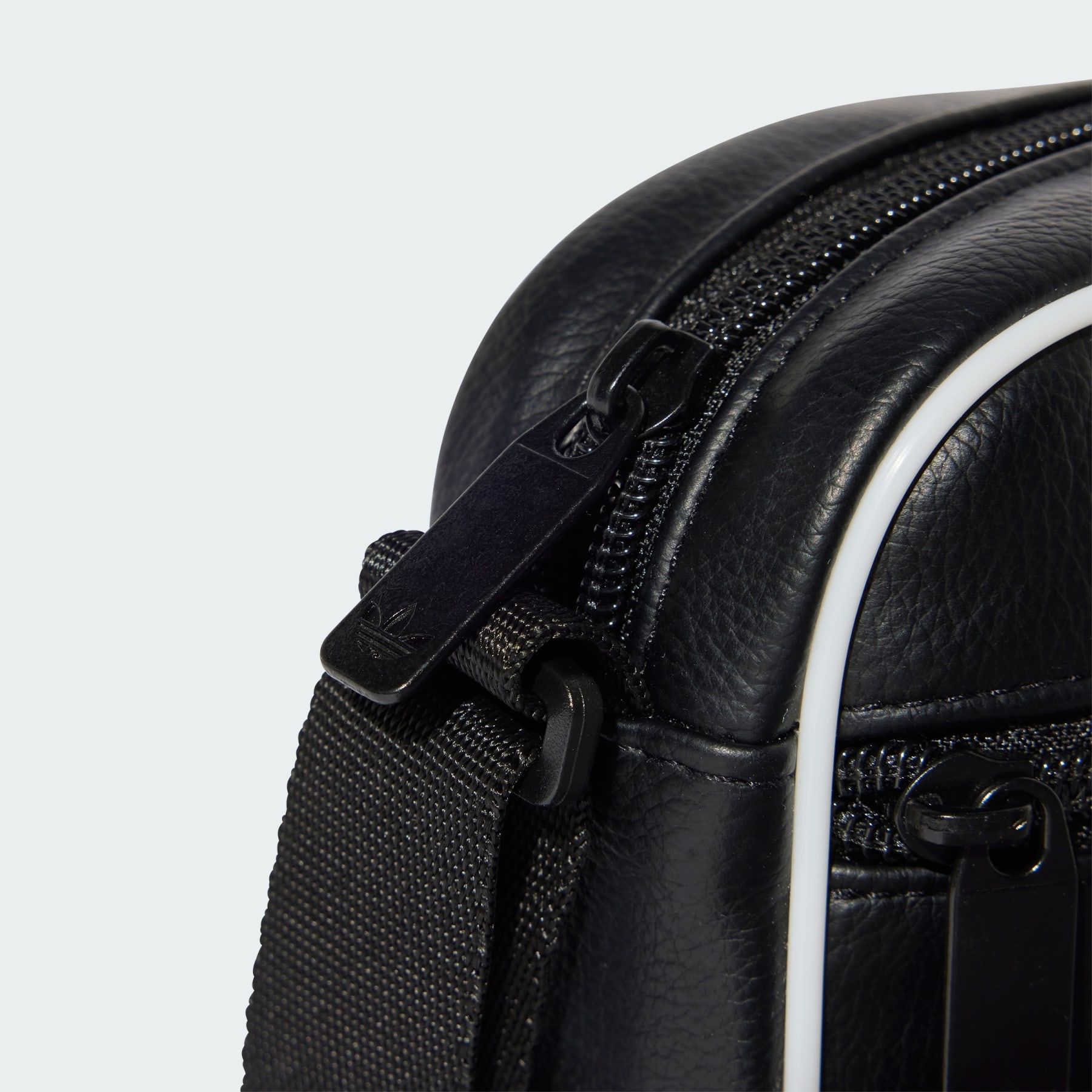 Adicolor Classic Mini Airliner Bag - 6