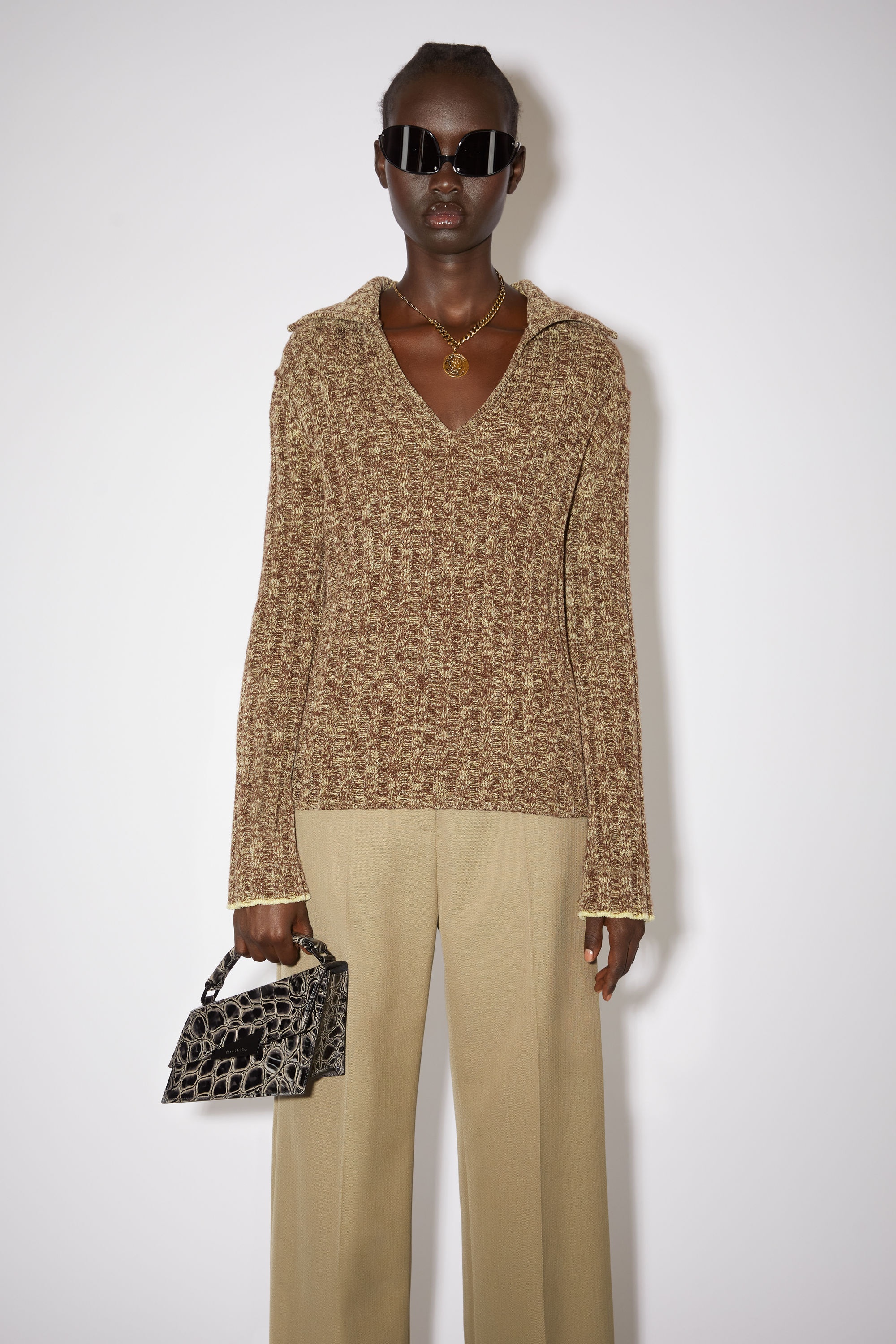 Acne Studios Polo v-neck knit sweater - Coffee brown/pale yellow 