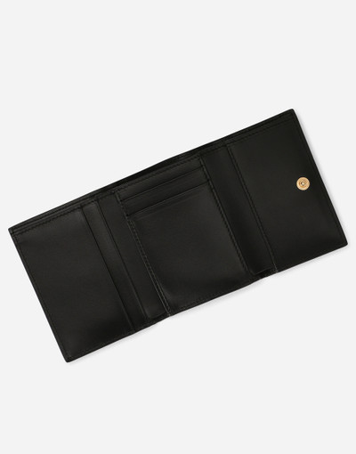 Dolce & Gabbana Polished calfskin wallet with leopard print outlook