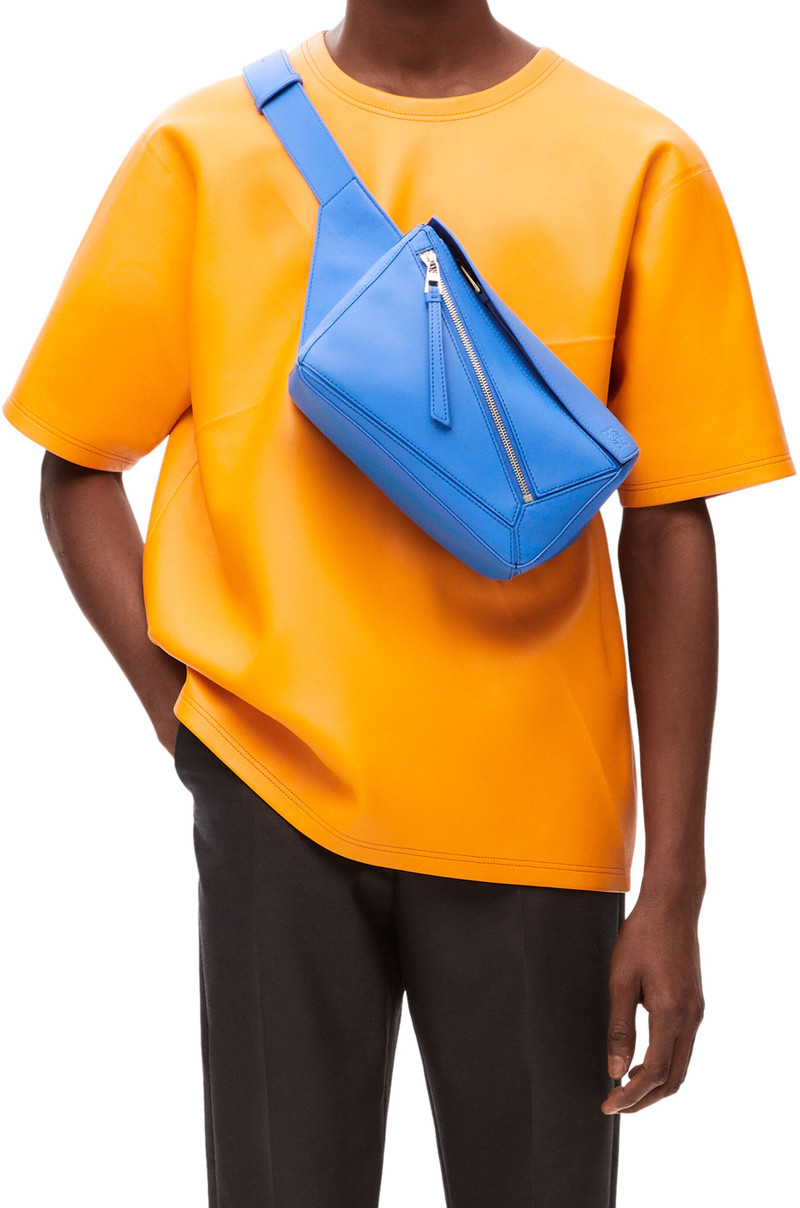 Loewe Small Puzzle bumbag in classic calfskin outlook
