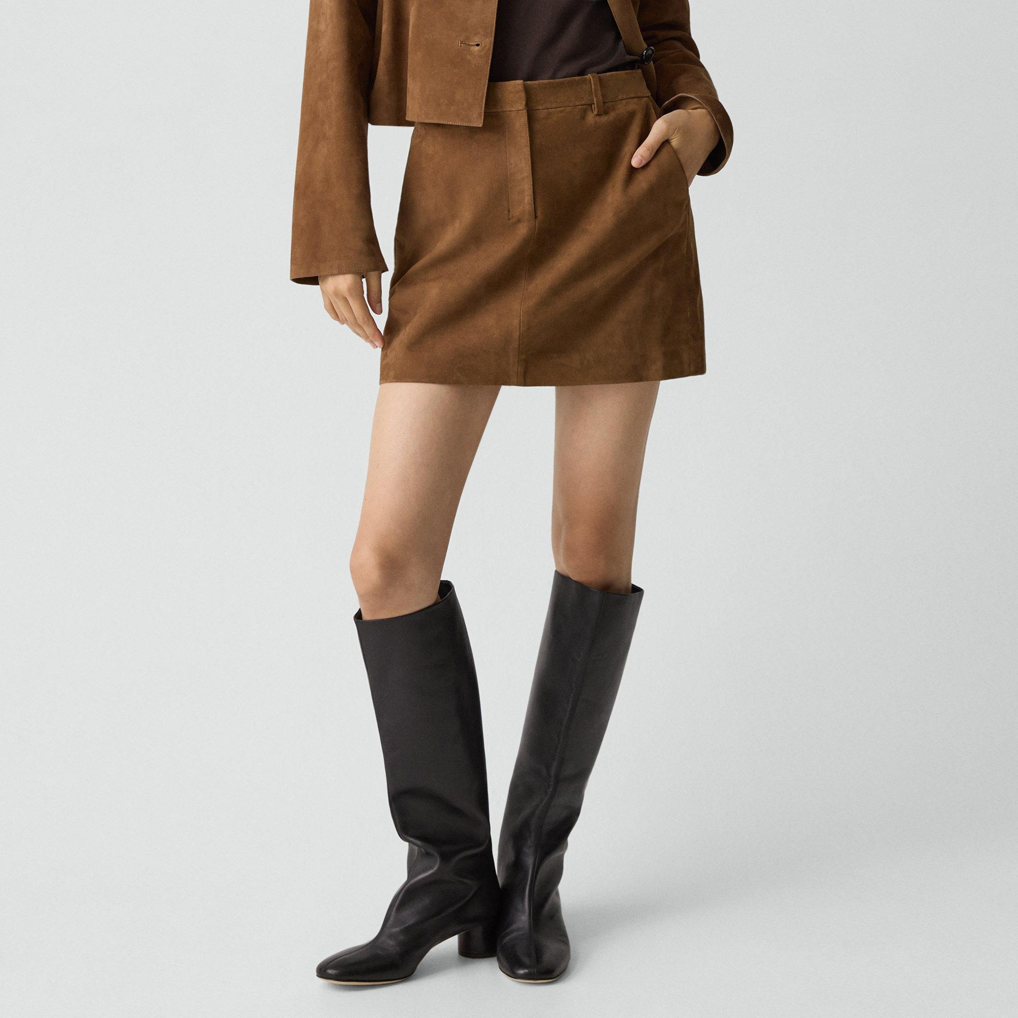 Mini Trouser Skirt in Suede - 5