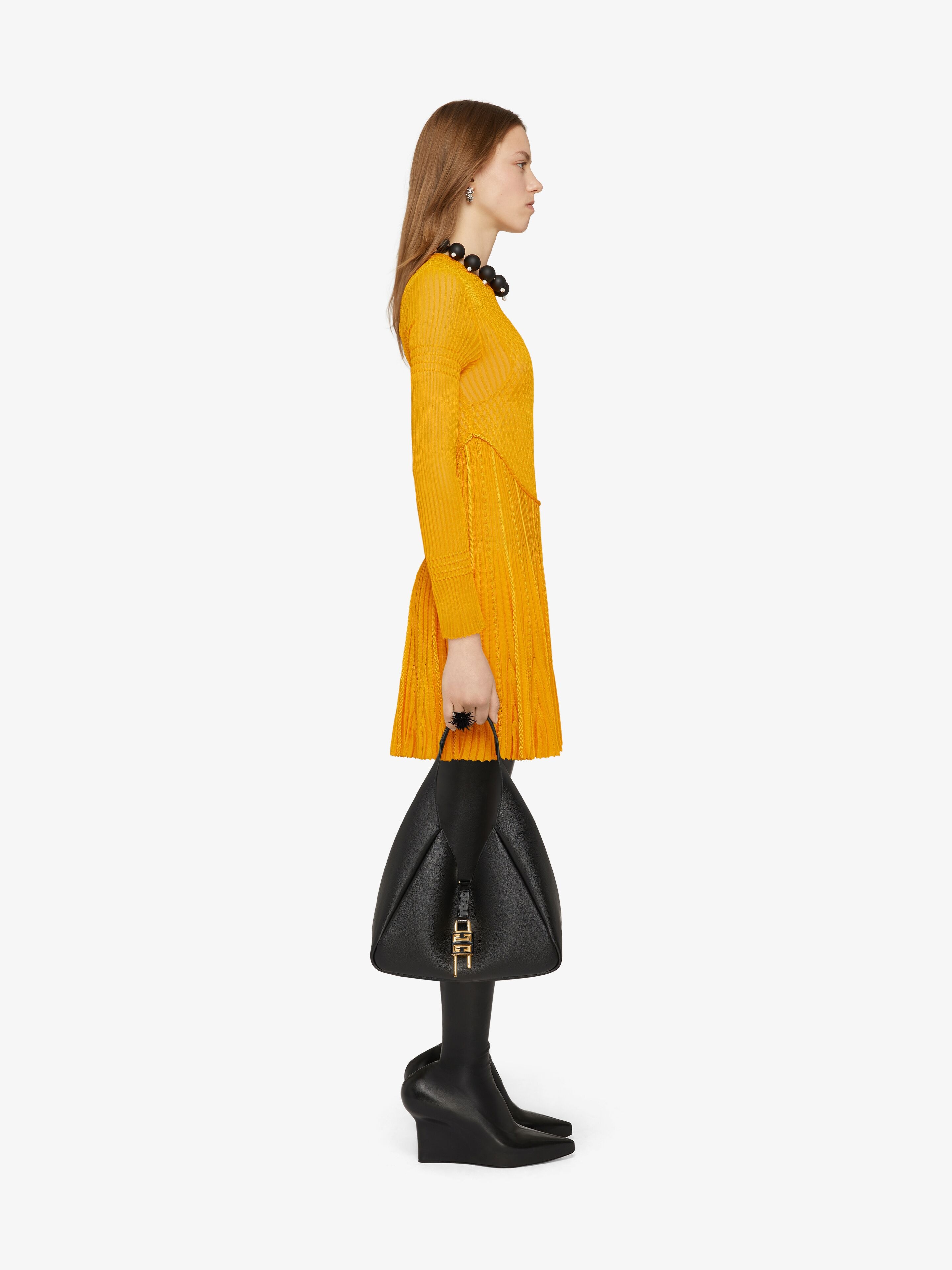 DRESS IN PLEATED KNIT - 3