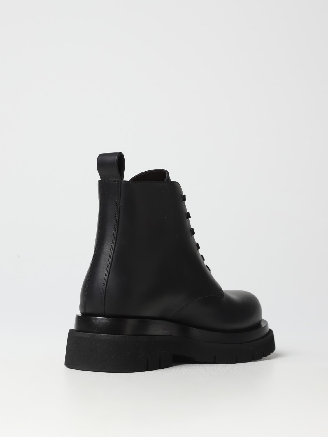 Bottega Veneta Lug ankle boots in leather - 3