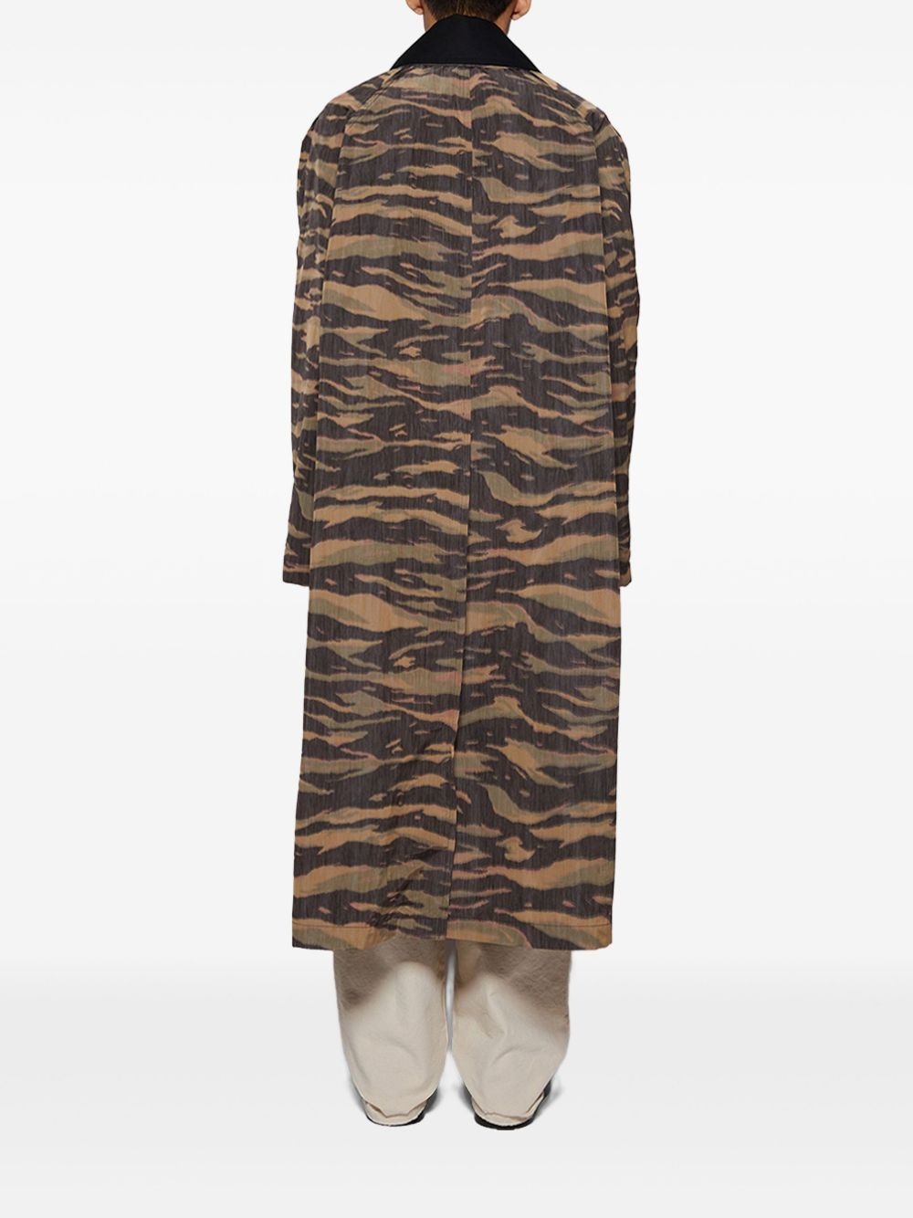 camouflage-print coat - 5