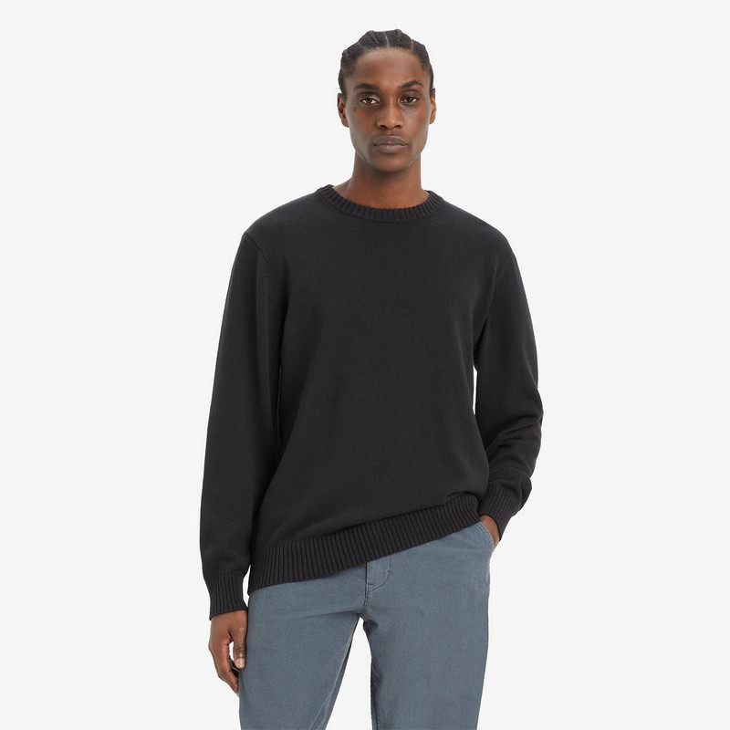 RED TAB CREWNECK SWEATER 1