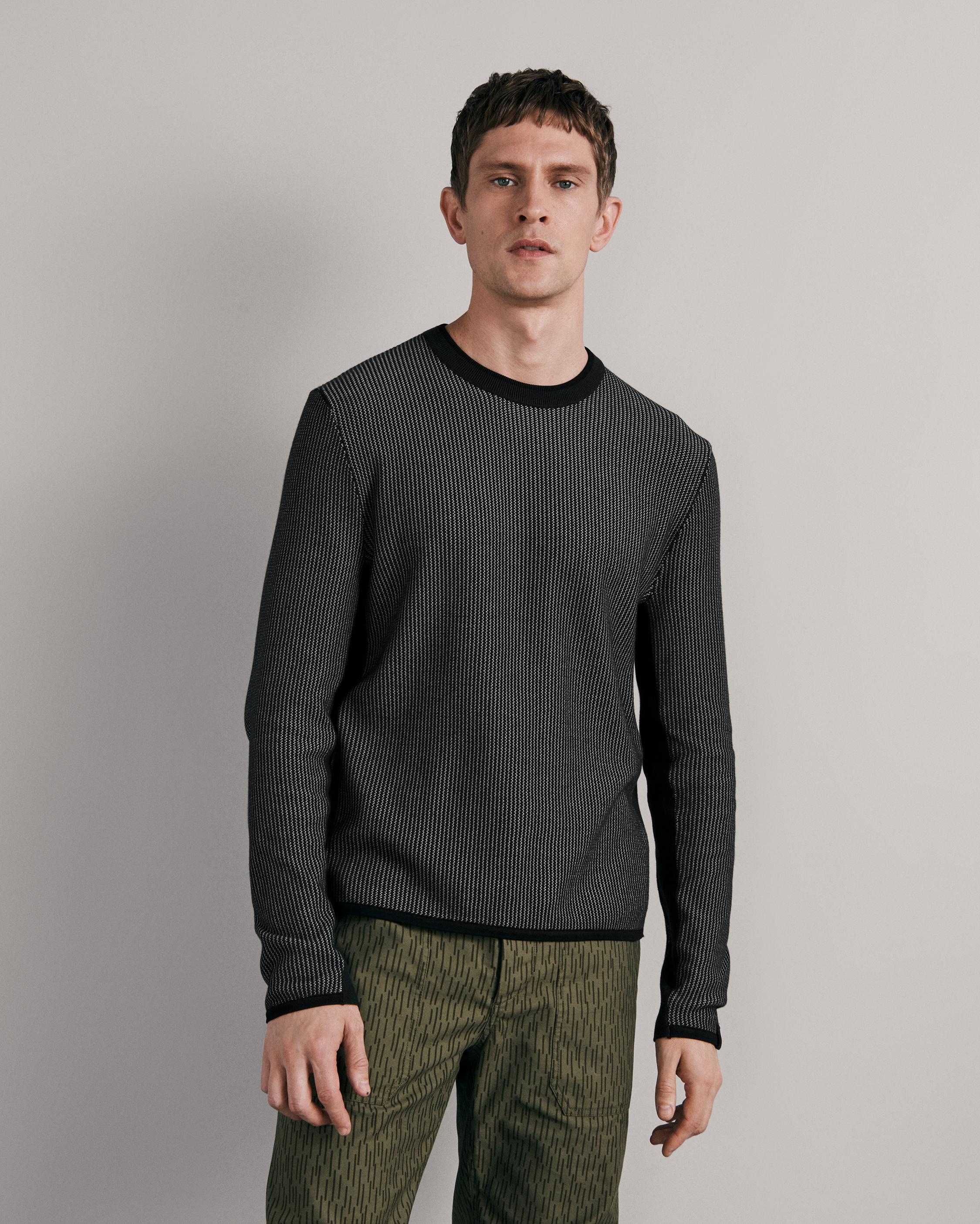 Harvey Cotton Blend Crew
Classic Fit Sweater - 2