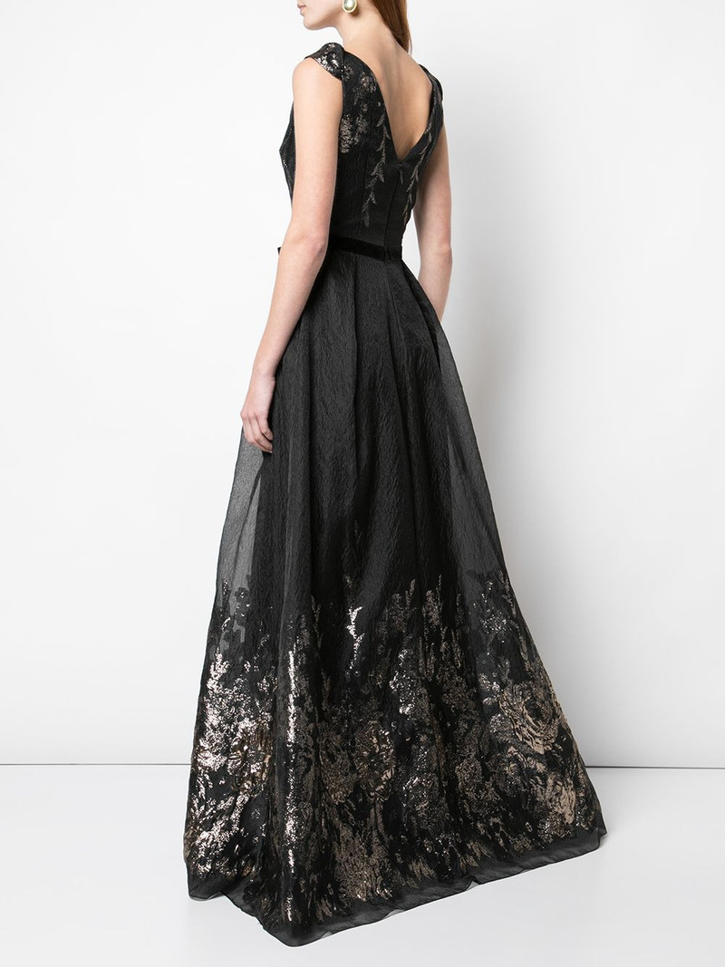 V-NECK METALLIC FILS COUPE GOWN 3