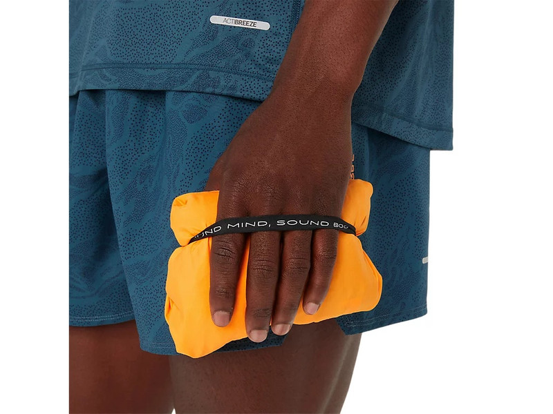 FUJITRAIL PACKABLE JACKET 13