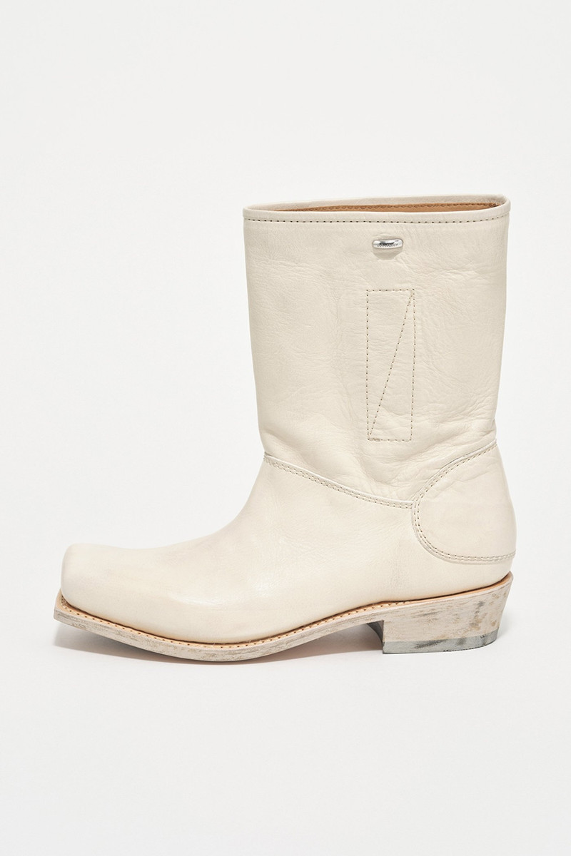 Gear Boot Ancient Vanilla Leather 1