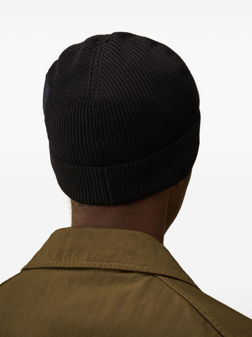 ribbed-wool logo-patch beanie hat - 2