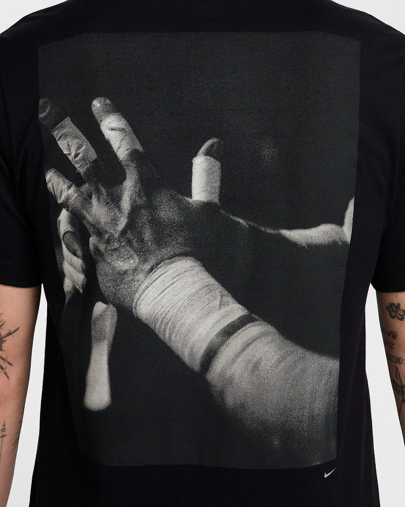 Nike Sportswear Men's T-Shirt 4