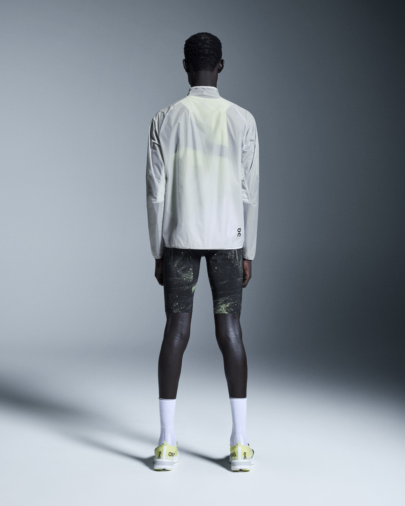 On Zero Jacket outlook