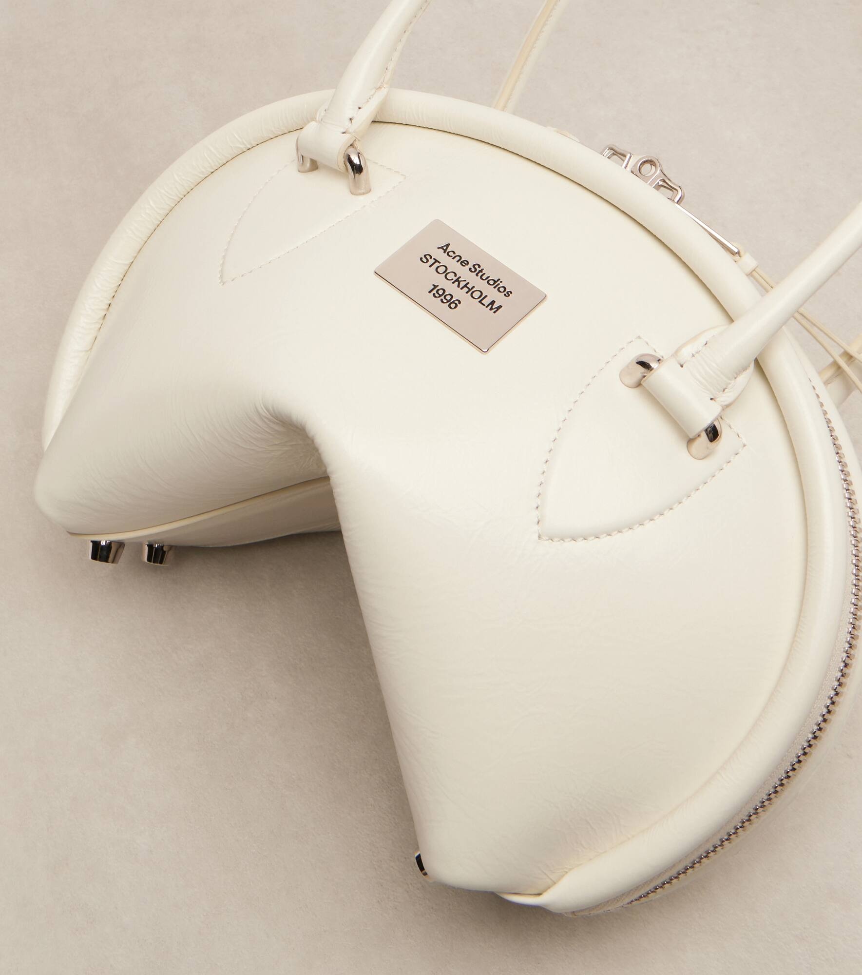 Bowlina Small leather shoulder bag - 6