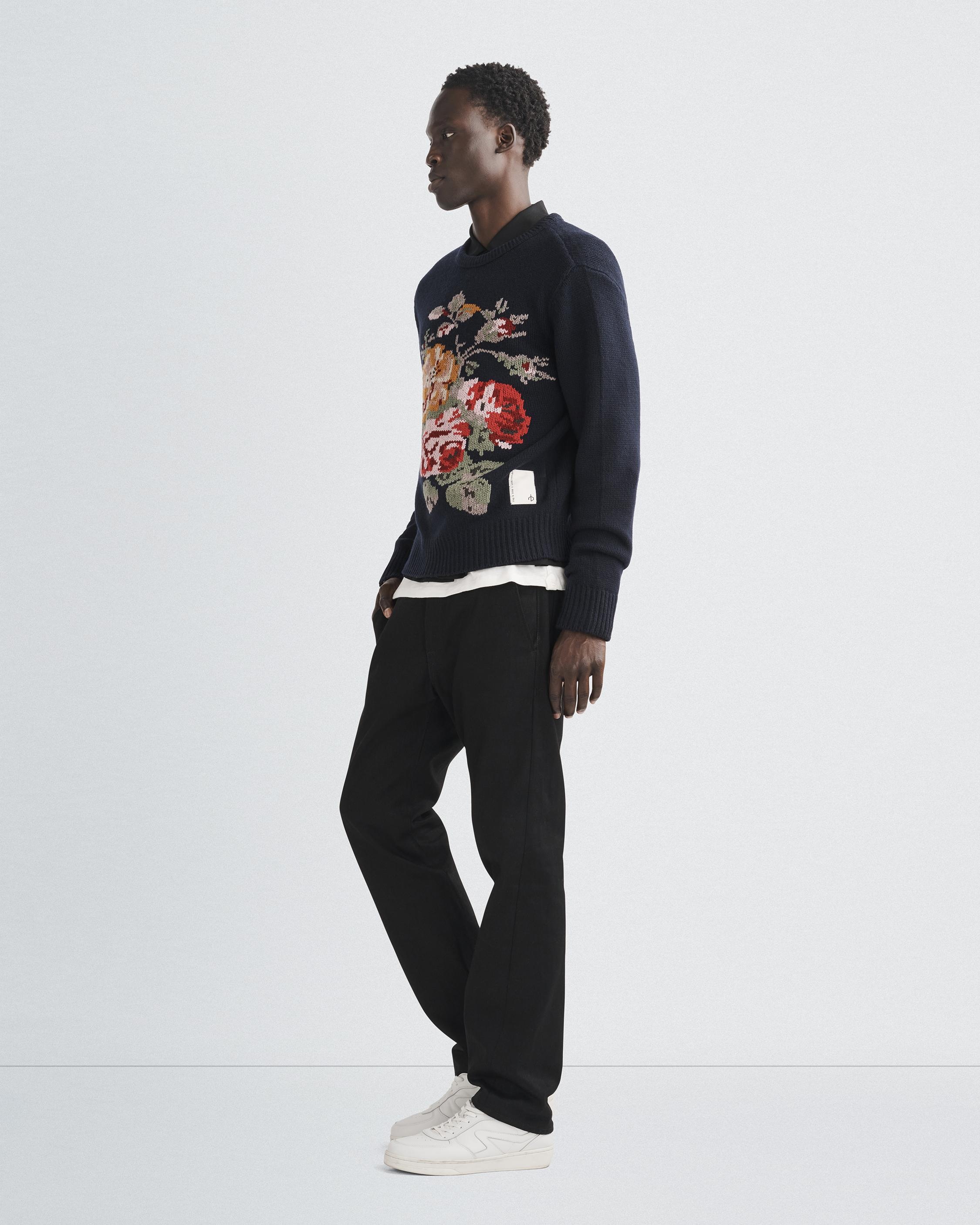 Laura Ashley Wool Crew
Classic Fit - 4