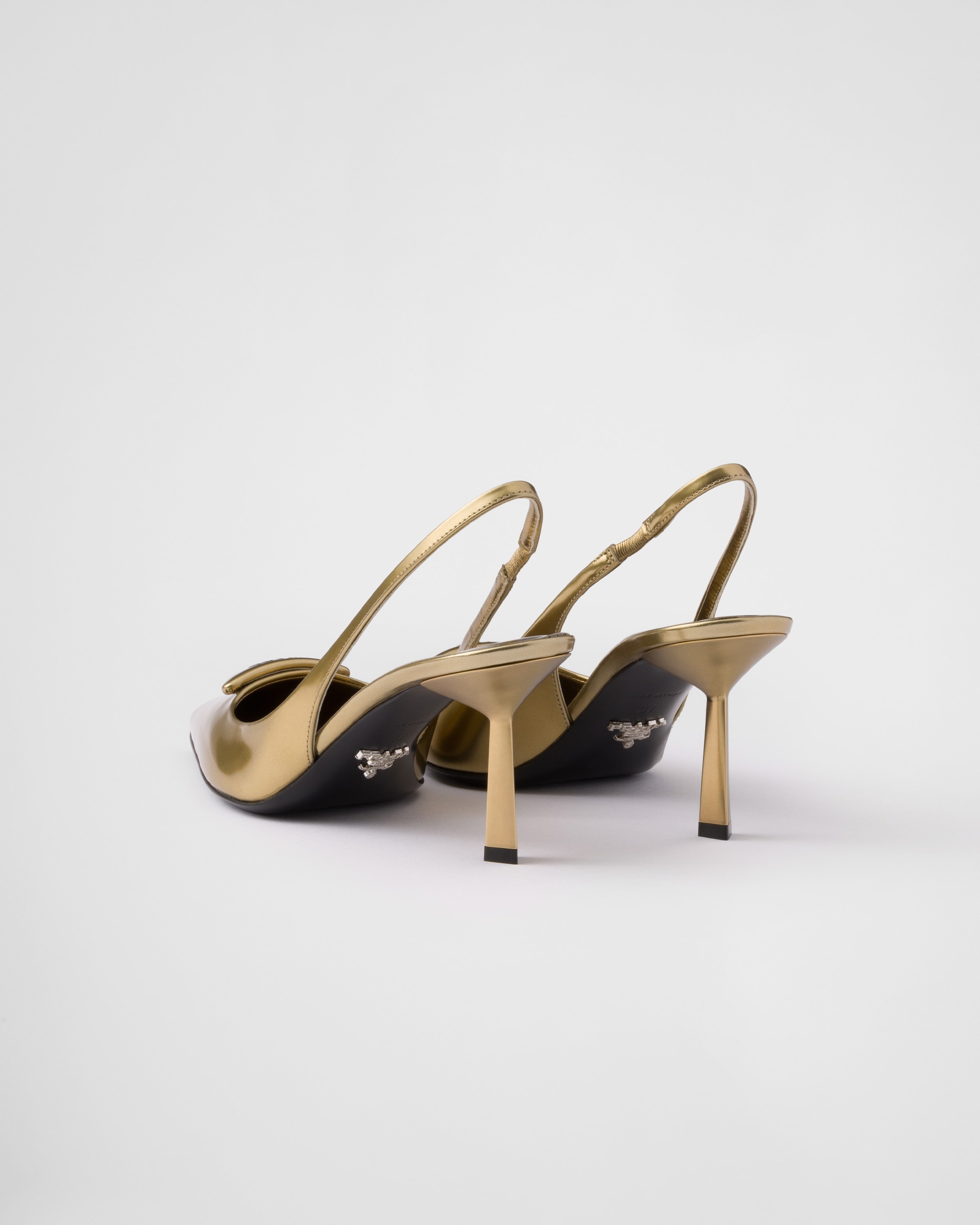 Metallic leather slingback pumps - 5