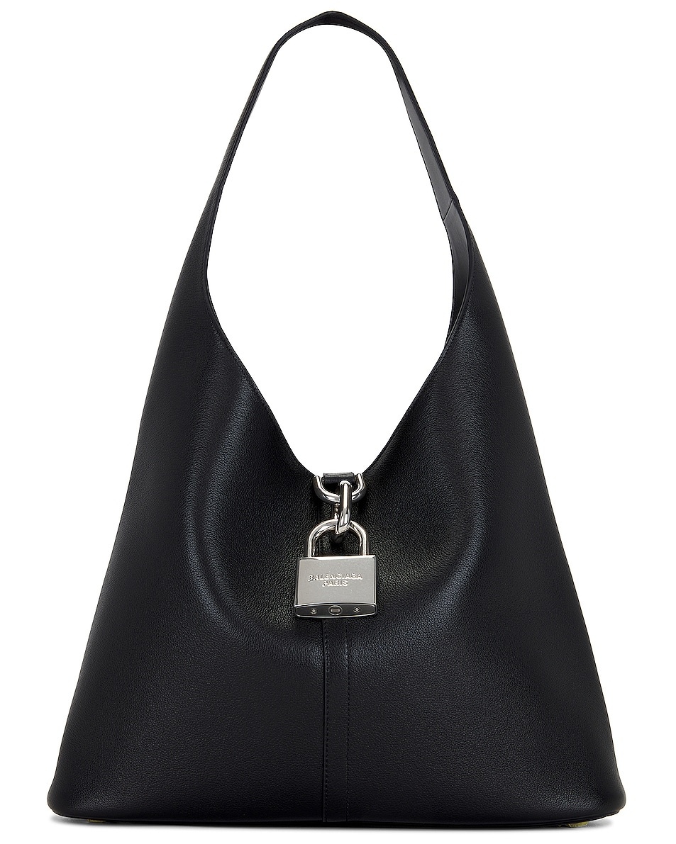直営店☆BALENCIAGA☆ LOCKER HOBO レザー ハンドバック/ Small Balenciaga Locker Hobo Small Bag in Black | FWRD