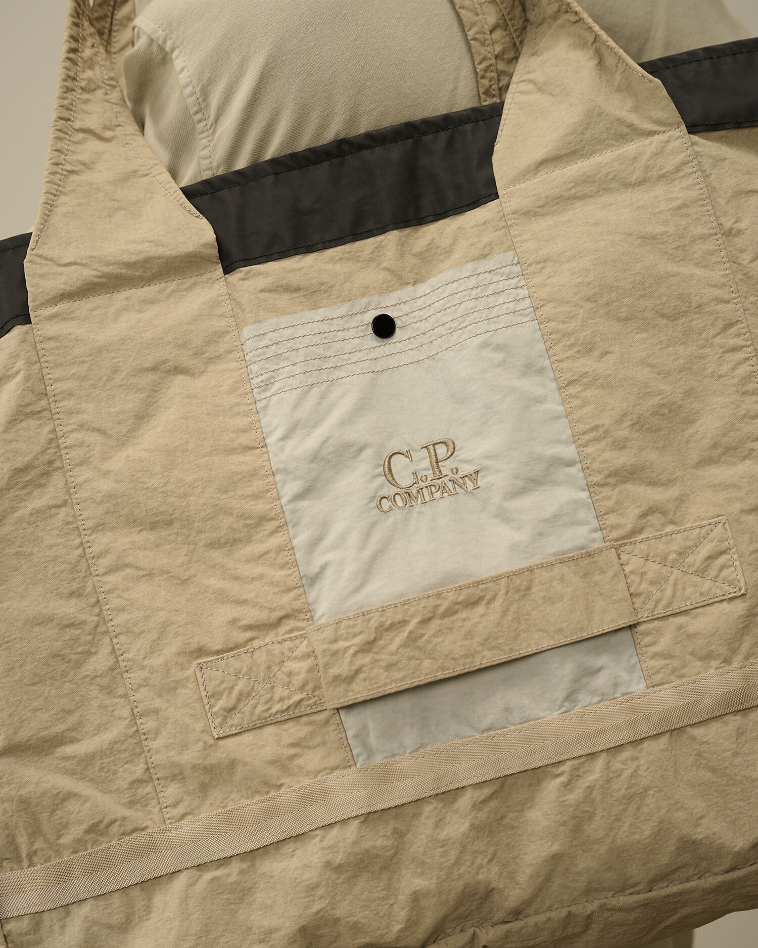 Plain Paper Touch Duffel Bag - 3