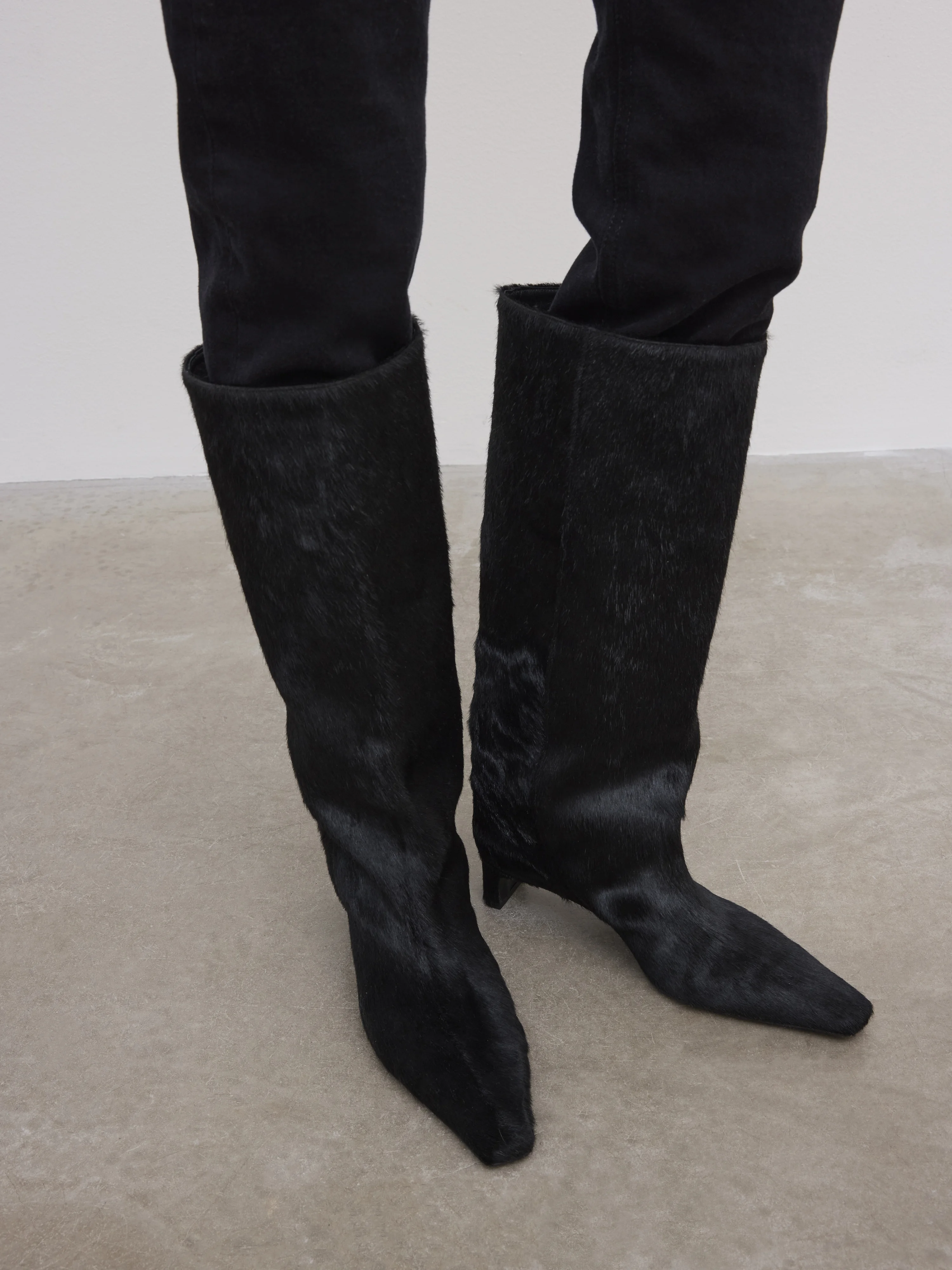 Boot black pony hair - 1