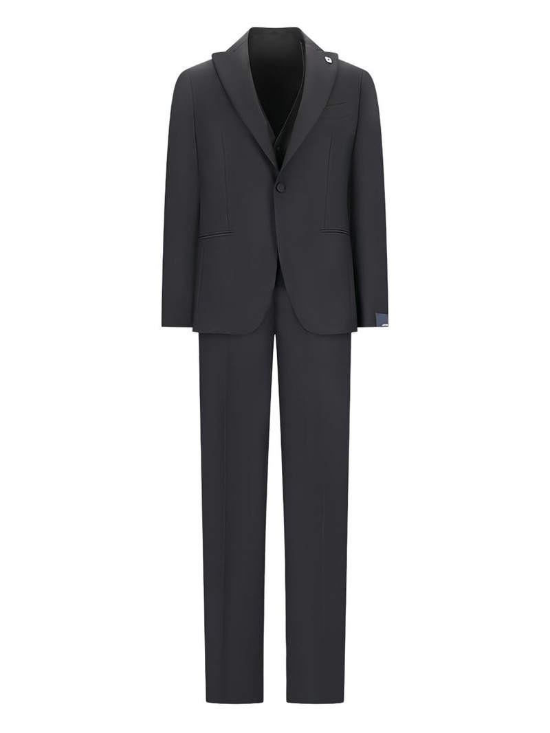 peak-lapels three-pieces suit 1